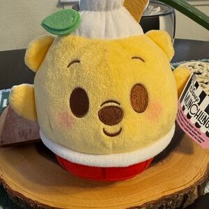 Disney Plush Pooh Bear Munchling